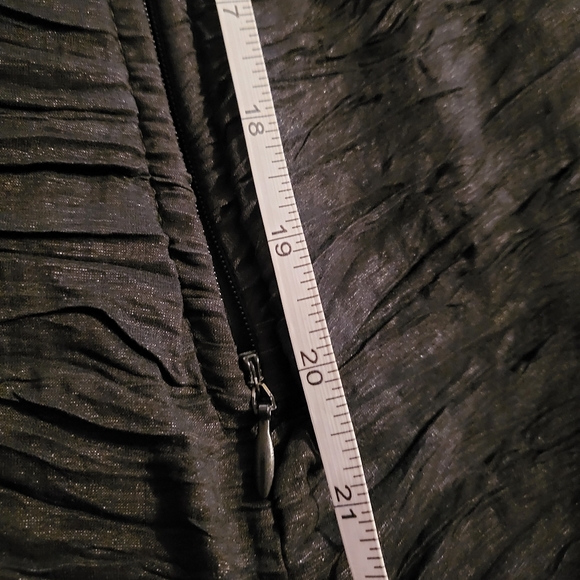 Forever 21 Sleeveless Bodycon Dress NWT - Picture 6 of 12